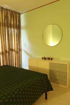 Aparthotel Habitat 3*